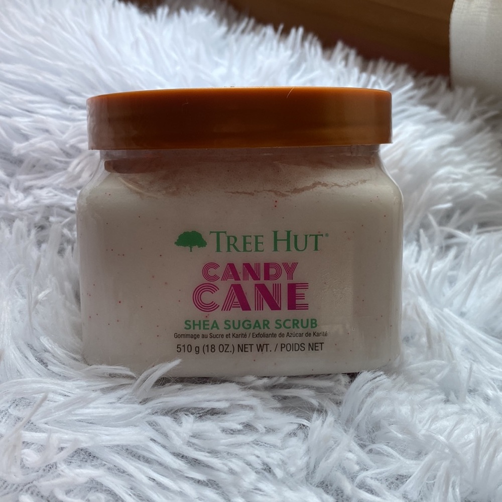 Candy Cane CHRISTMAS Tree Hut Scrub - Picture 2 of 2